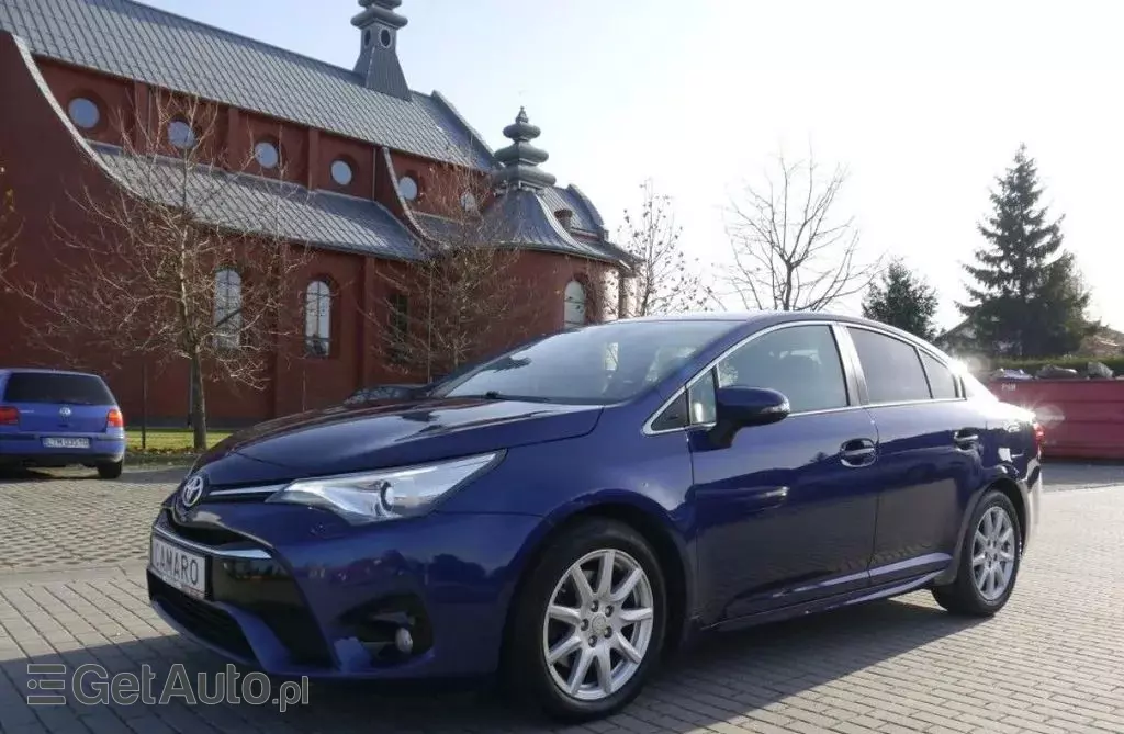 TOYOTA Avensis 