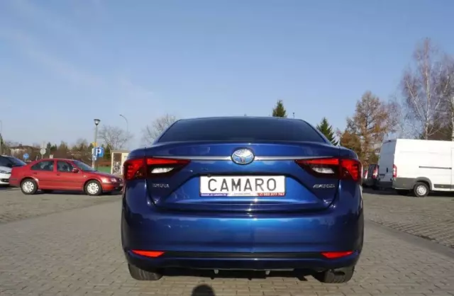 TOYOTA Avensis 