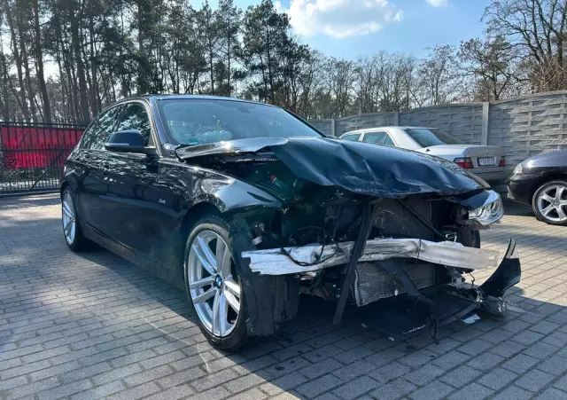 BMW Seria 3 330i GPF Sport Line