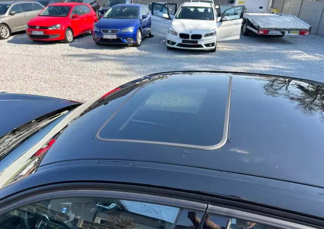 BMW Seria 3 330i GPF Sport Line