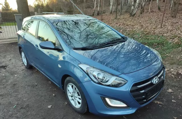 HYUNDAI I30 