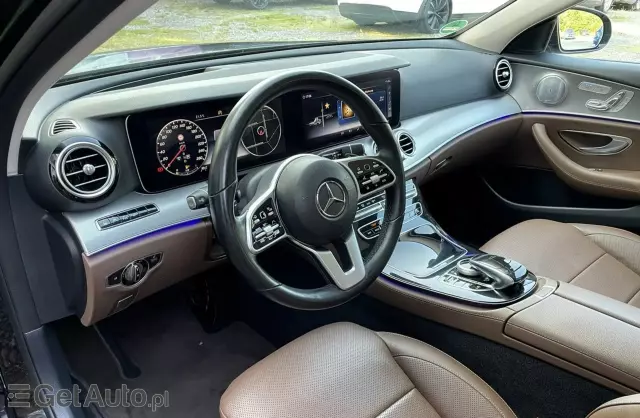 MERCEDES-BENZ Klasa E 