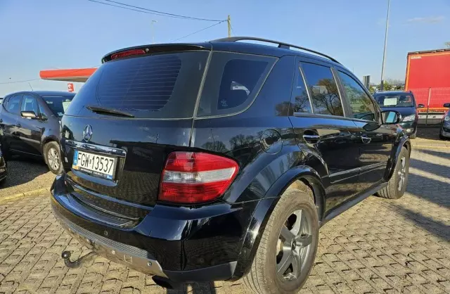 MERCEDES-BENZ ML 