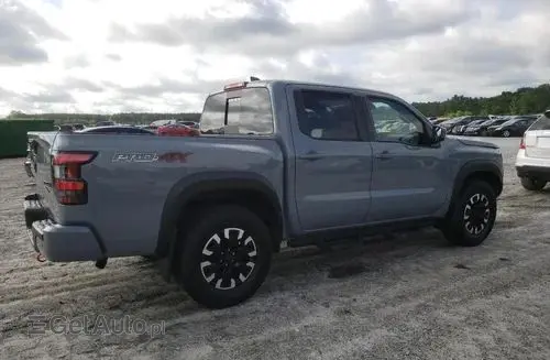 NISSAN Frontier 