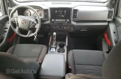 NISSAN Frontier 