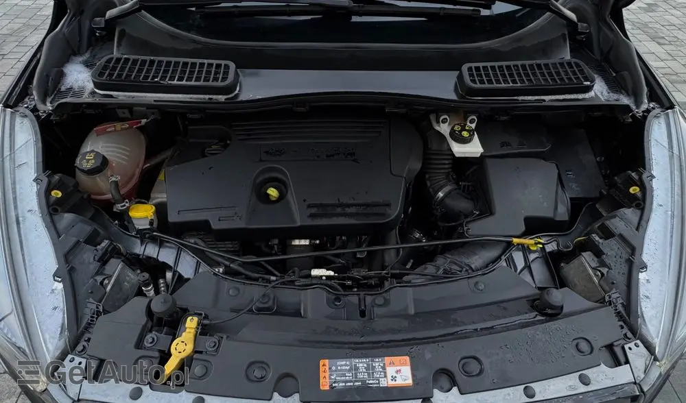 FORD Kuga 2.0 TDCi 4x4 ST-Line