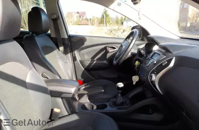 HYUNDAI Ix35 