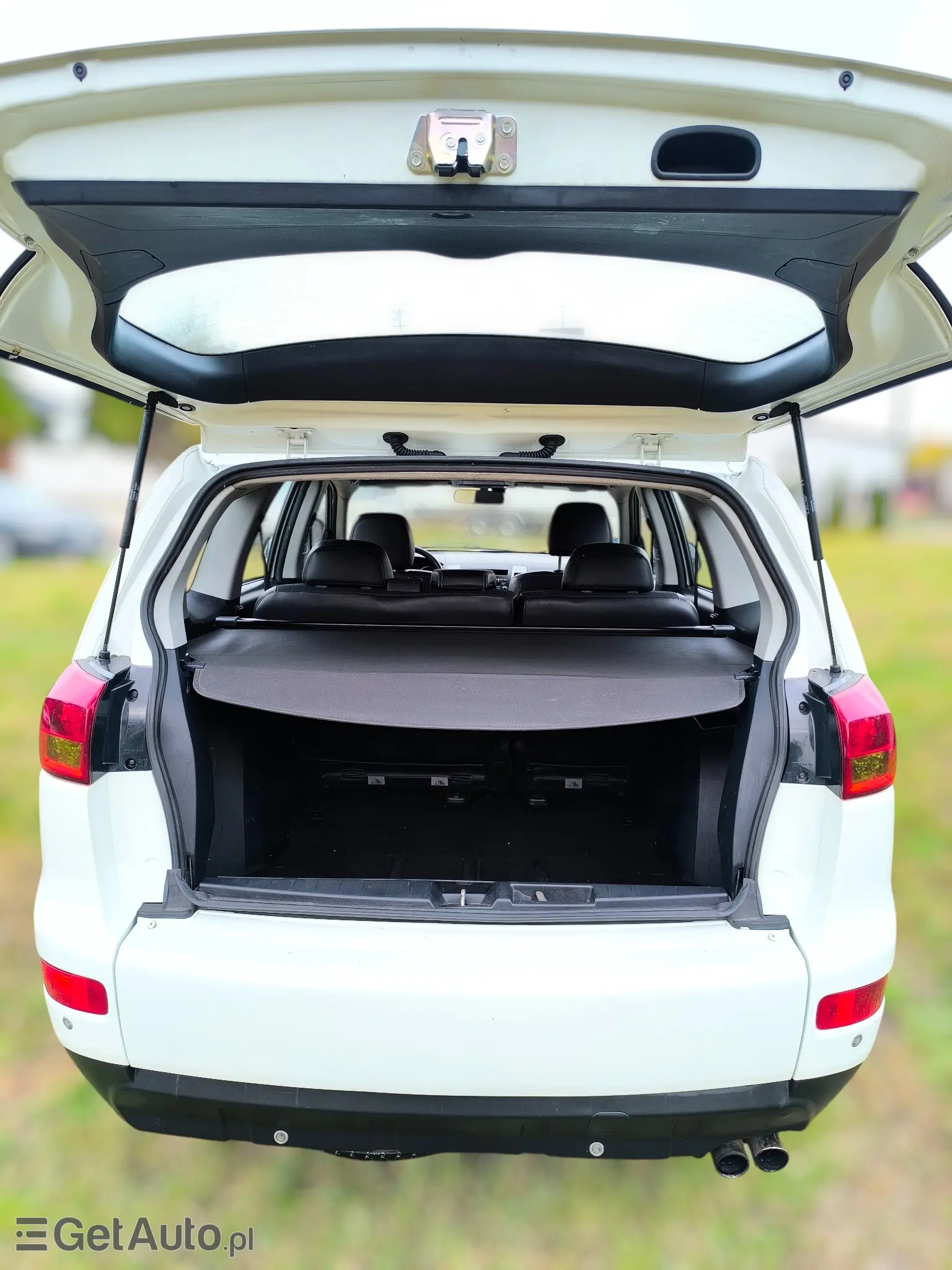 PEUGEOT 4007 Platinum