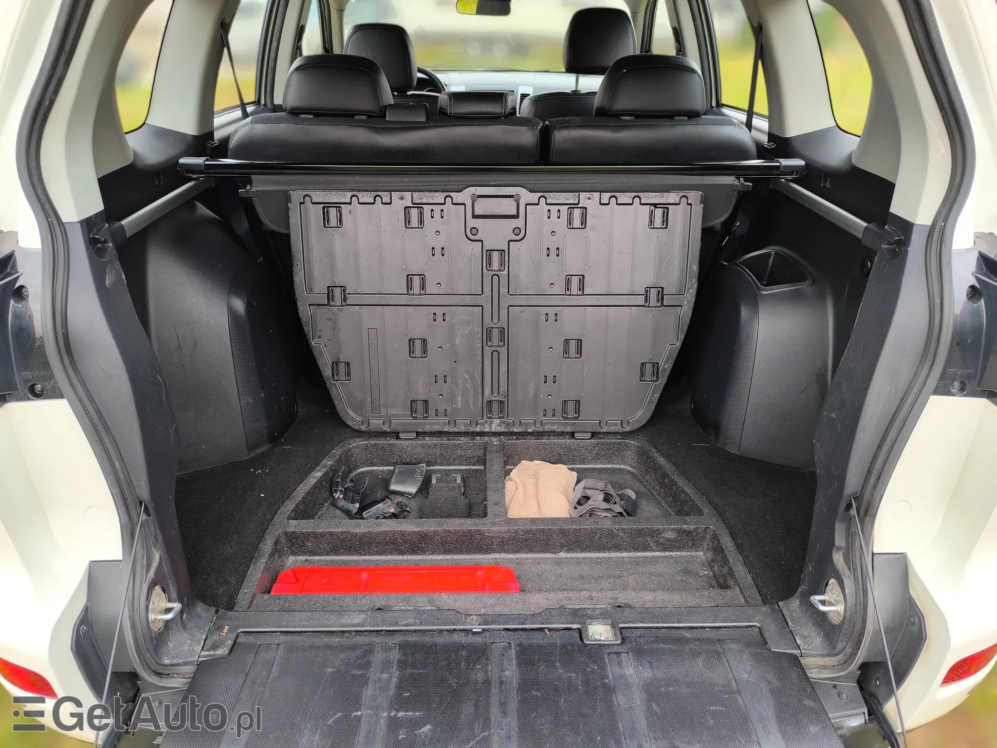 PEUGEOT 4007 Platinum