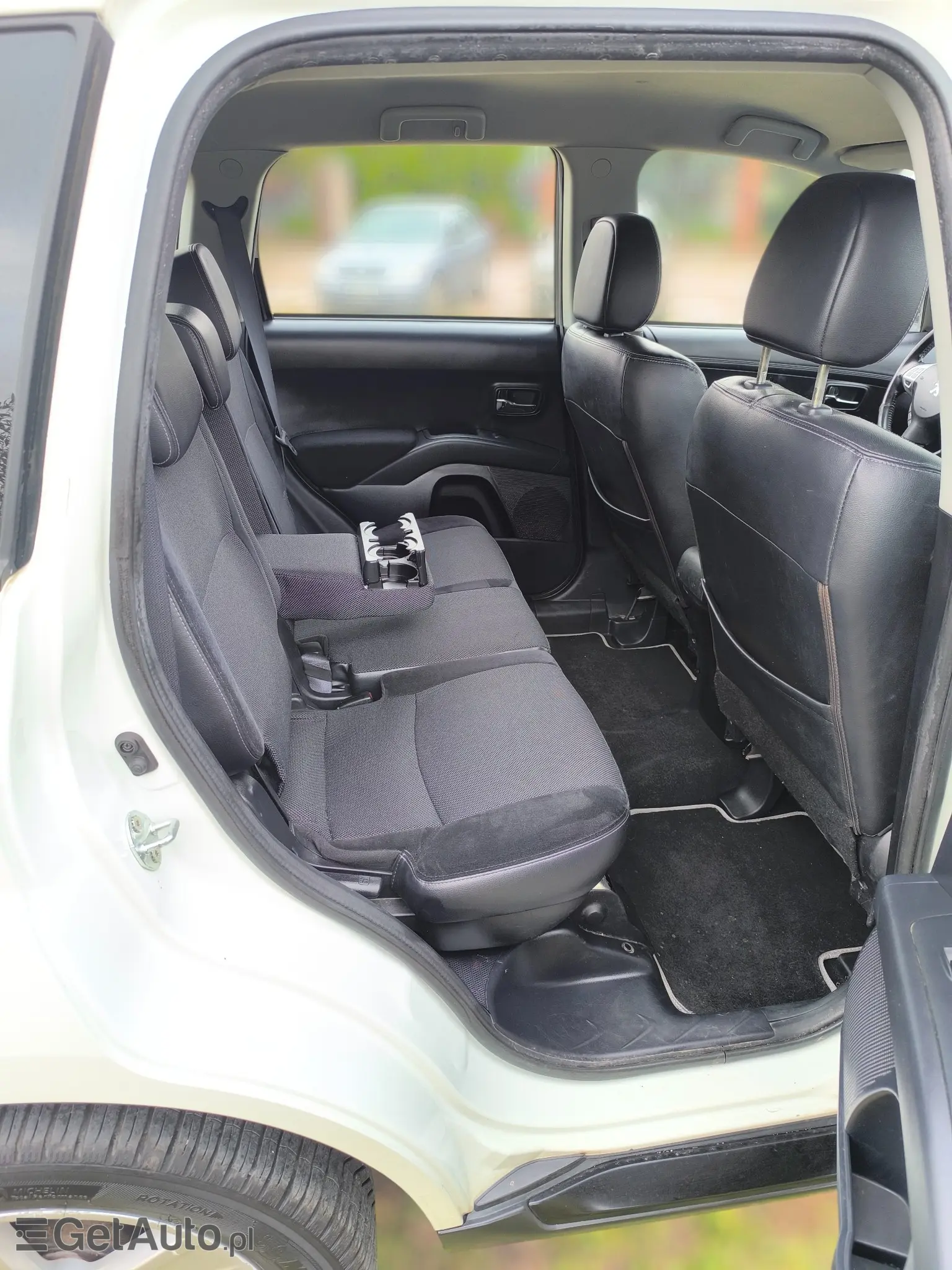 PEUGEOT 4007 Platinum