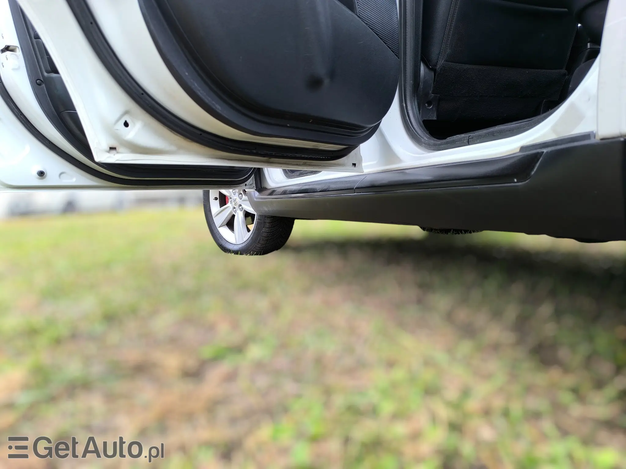 PEUGEOT 4007 Platinum