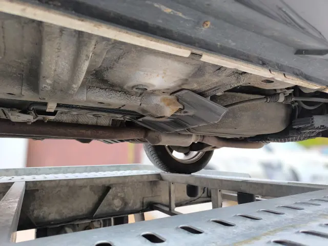 PEUGEOT 4007 Platinum