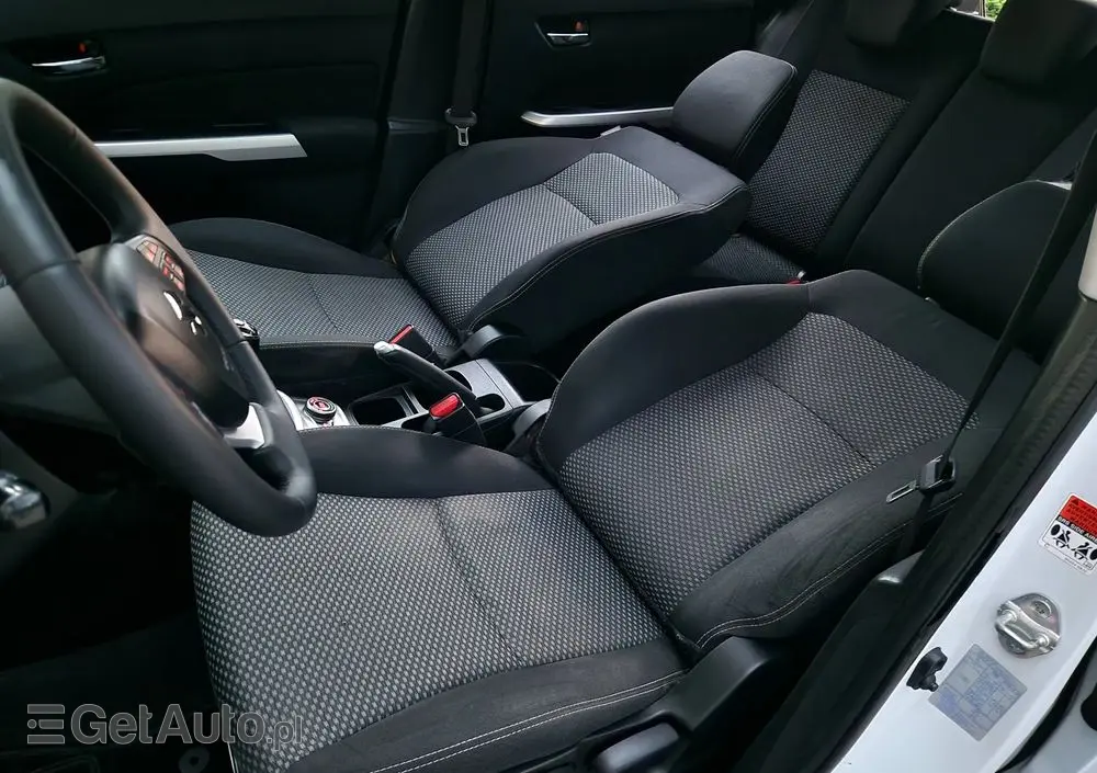 SUZUKI Vitara 1.6 (4x4) Allgrip Comfort+