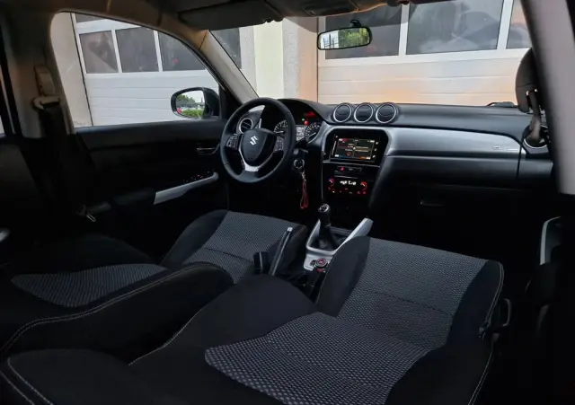 SUZUKI Vitara 1.6 (4x4) Allgrip Comfort+