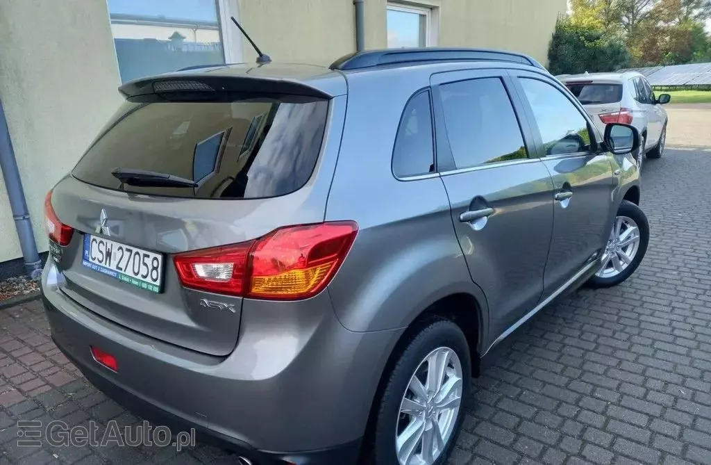 MITSUBISHI ASX 