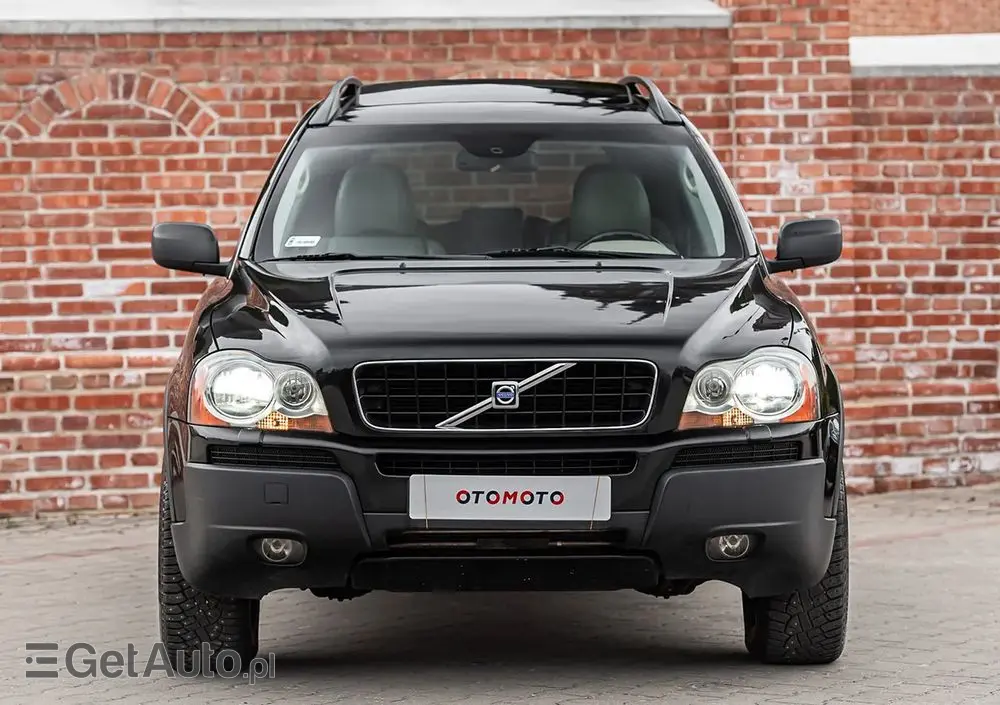 VOLVO XC 90 T6 Momentum