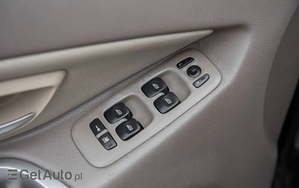 VOLVO XC 90 T6 Momentum