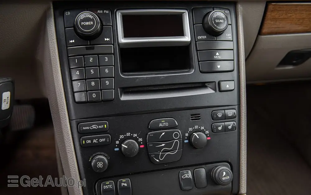 VOLVO XC 90 T6 Momentum