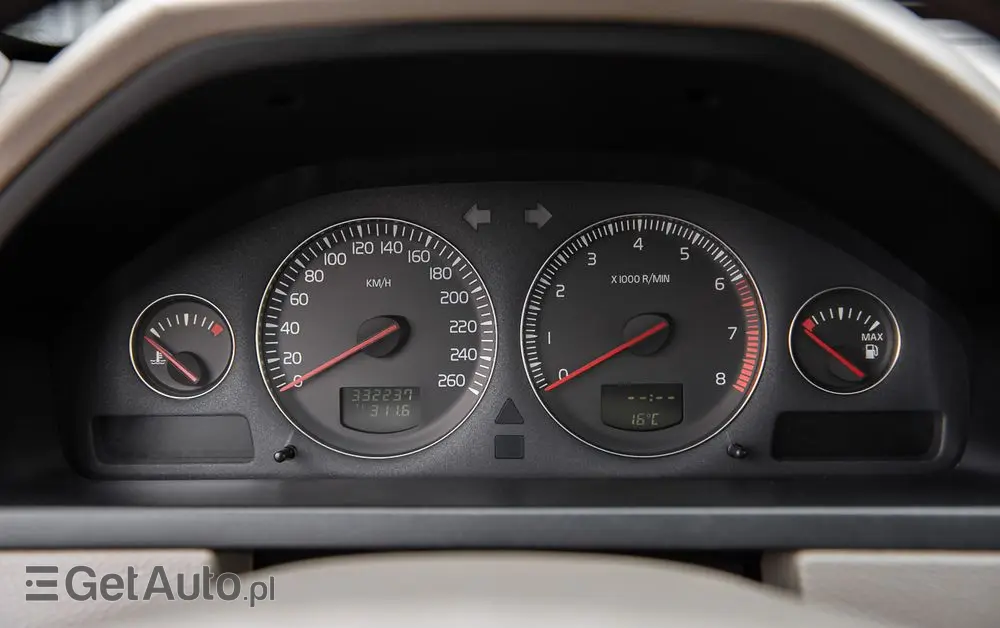 VOLVO XC 90 T6 Momentum