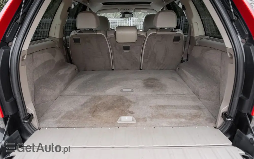 VOLVO XC 90 T6 Momentum