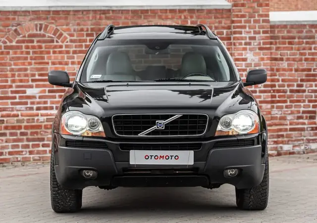 VOLVO XC 90 T6 Momentum