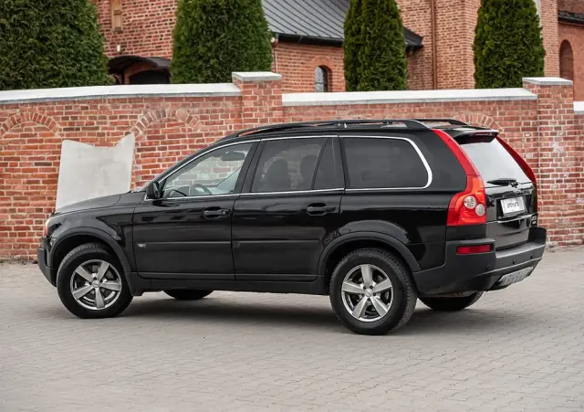 VOLVO XC 90 T6 Momentum