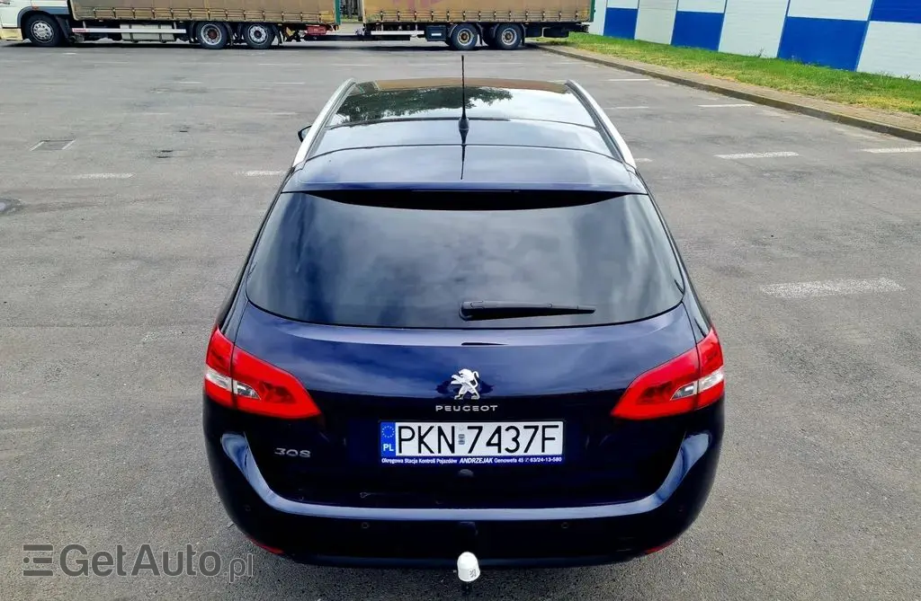 PEUGEOT 308 