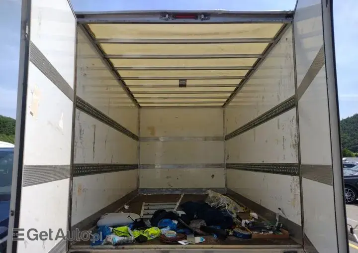 MERCEDES-BENZ SPRINTER KONTENER 8 EP 