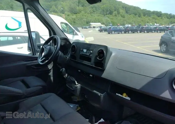MERCEDES-BENZ SPRINTER KONTENER 8 EP 