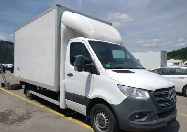MERCEDES-BENZ SPRINTER KONTENER 8 EP 