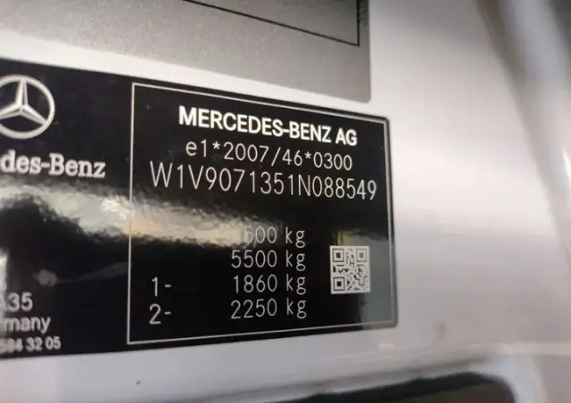 MERCEDES-BENZ SPRINTER KONTENER 8 EP 