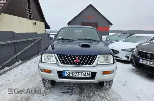 MITSUBISHI L 200 
