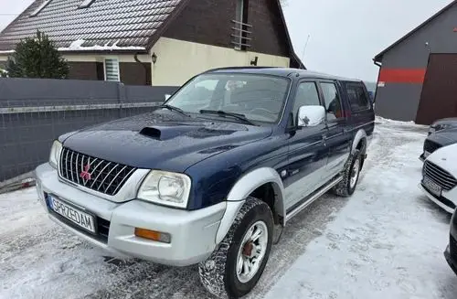 MITSUBISHI L 200 