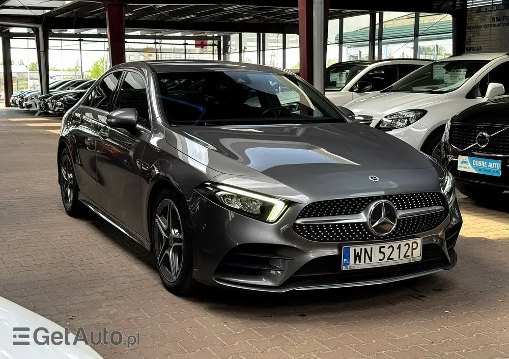 MERCEDES-BENZ Klasa A 200 AMG Line 7G-DCT