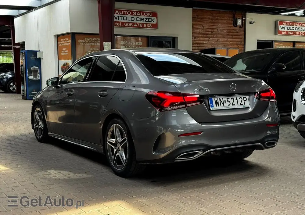 MERCEDES-BENZ Klasa A 200 AMG Line 7G-DCT