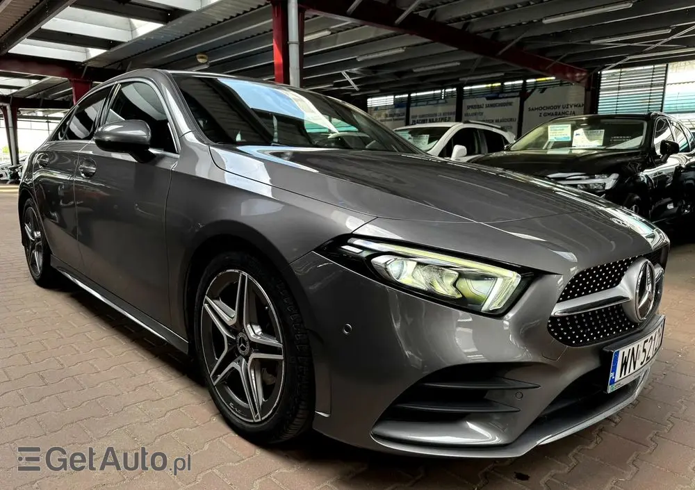 MERCEDES-BENZ Klasa A 200 AMG Line 7G-DCT