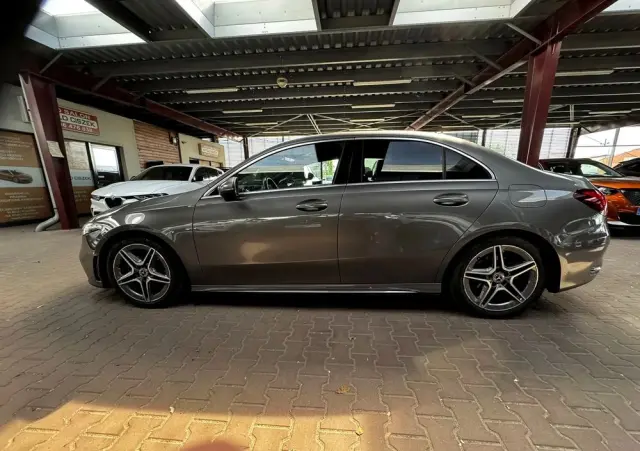 MERCEDES-BENZ Klasa A 200 AMG Line 7G-DCT