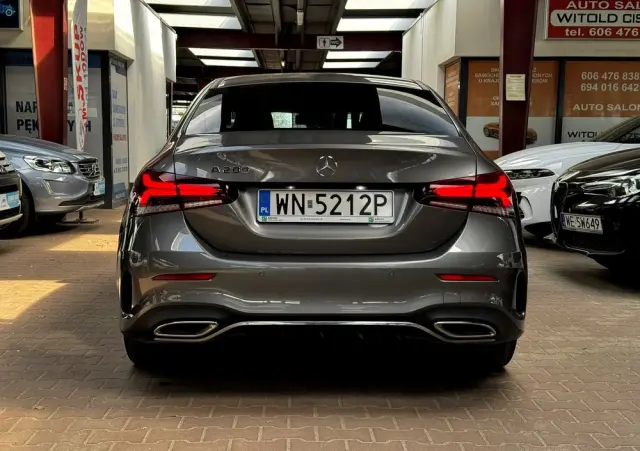 MERCEDES-BENZ Klasa A 200 AMG Line 7G-DCT