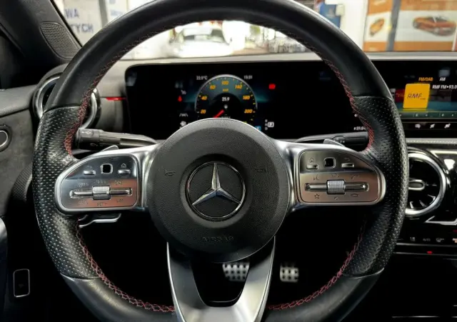 MERCEDES-BENZ Klasa A 200 AMG Line 7G-DCT