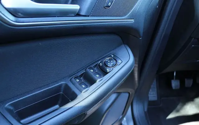 FORD Galaxy 2.0 TDCi Trend