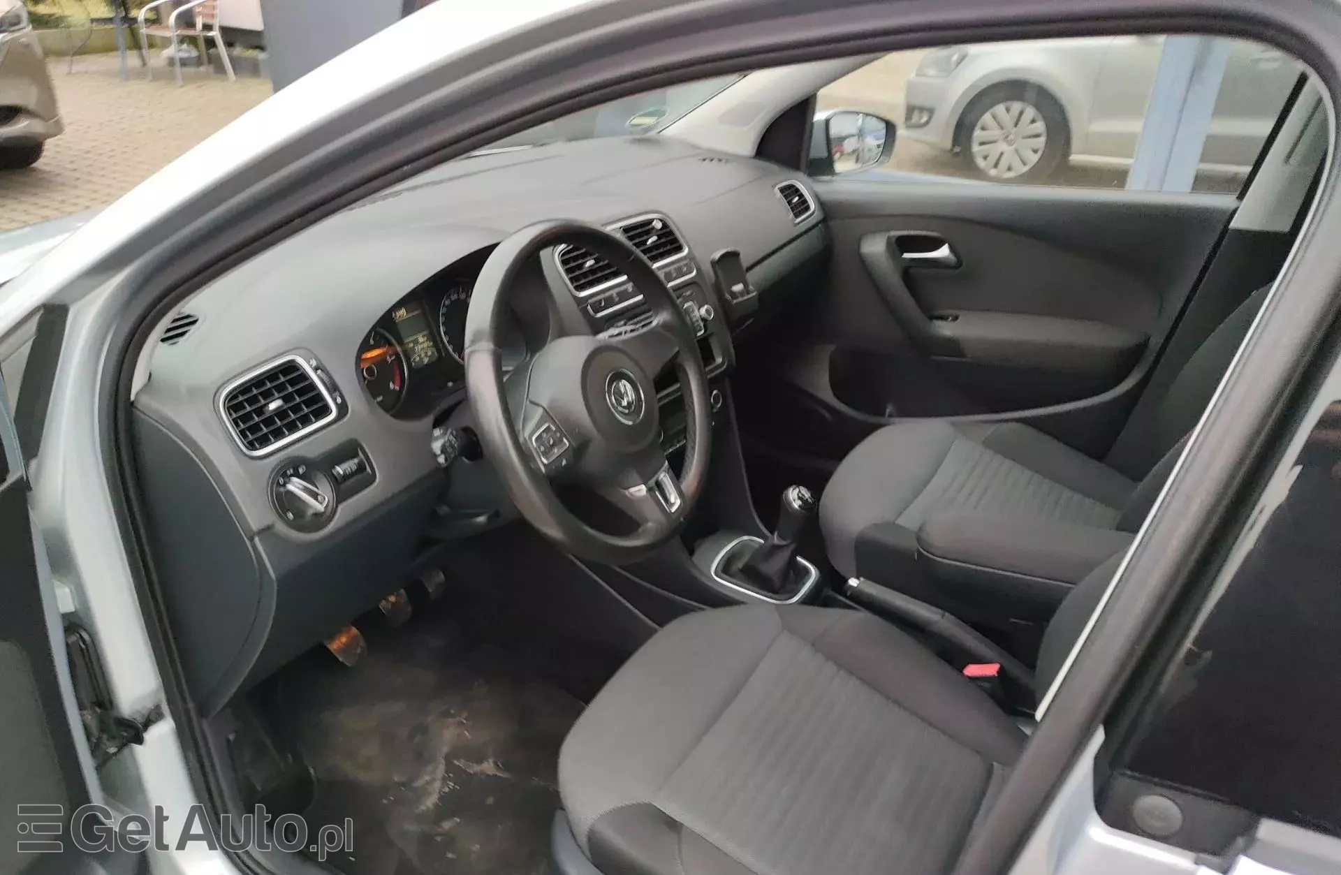 VOLKSWAGEN Polo 1.6 TDI (90 KM)