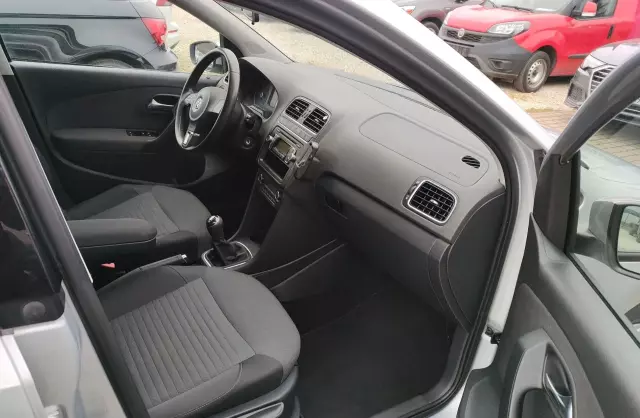 VOLKSWAGEN Polo 1.6 TDI (90 KM)