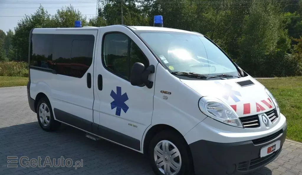 RENAULT Trafic 