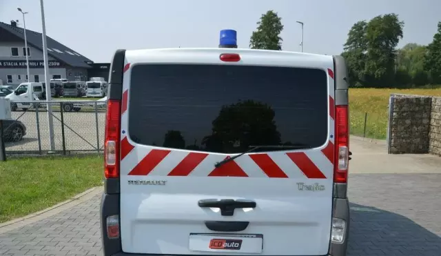 RENAULT Trafic 