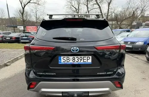 TOYOTA Highlander 