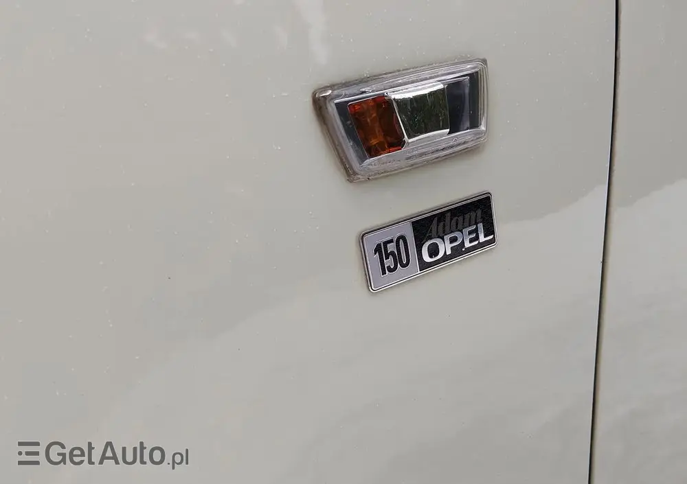 OPEL Corsa 1.4 16V 150 Jahre