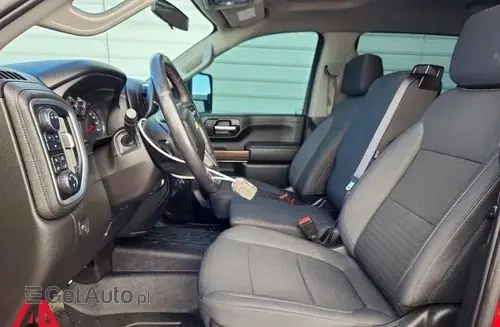 CHEVROLET Silverado 