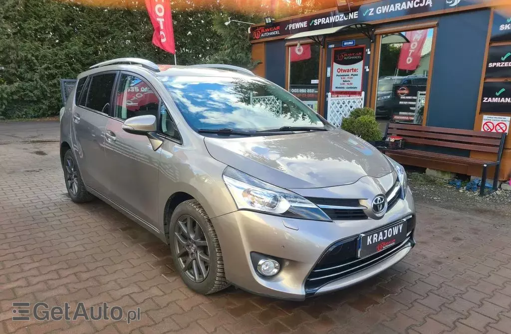 TOYOTA Verso 1.8 Valvematic (147 KM)