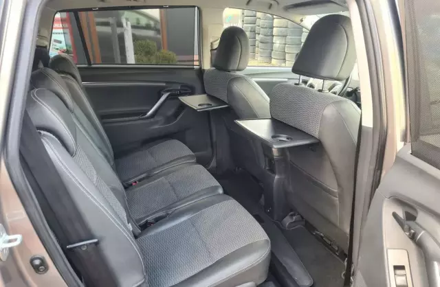 TOYOTA Verso 1.8 Valvematic (147 KM)