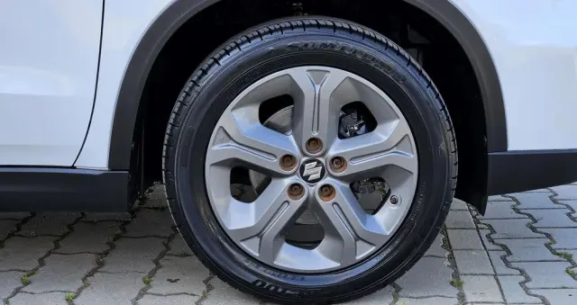 SUZUKI Vitara 1.6 (4x4) Allgrip Comfort+